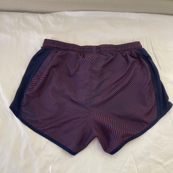 Under Armor Women's Fly-By 3" Running Shorts, Blue / Pink Dot Sz S - Picture 3 of 11